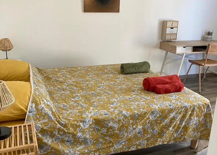 Plein Sud, Clim Et Piscine, 6 A 8 Personnes